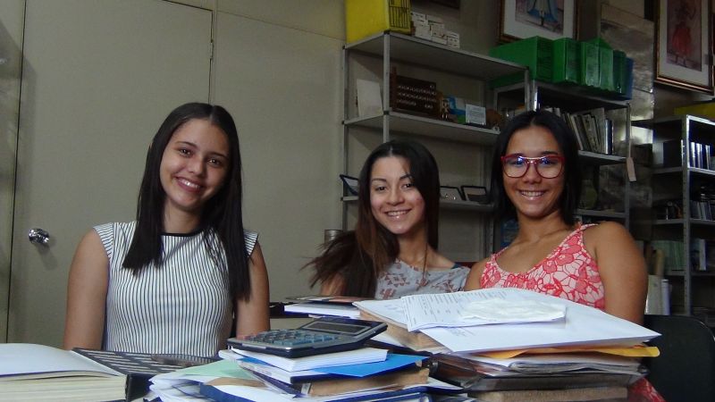 Mariana Eleotério, Vitória Melo e Vitória Guimarães - Alunas do Colégio Álvaro Adolfo da Silveira